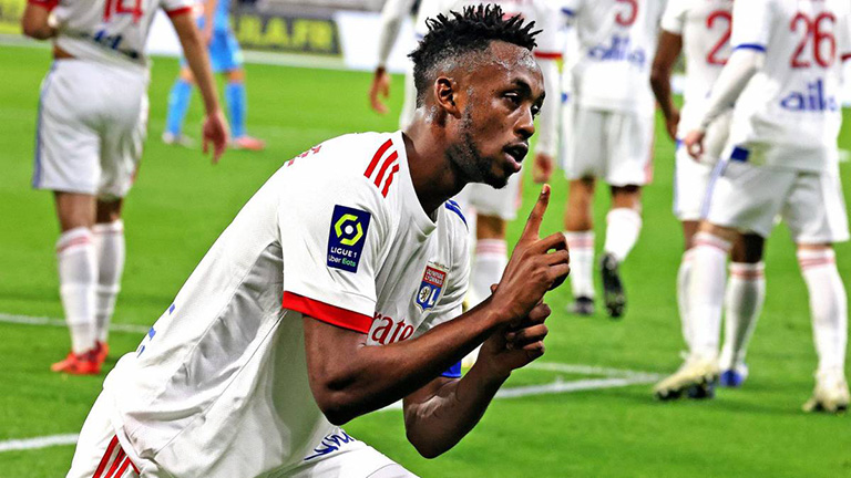 Kadewere Sees Red In Lyon's Loss 1 Tino Kadewere celebrating a goal with Lyon teammates.