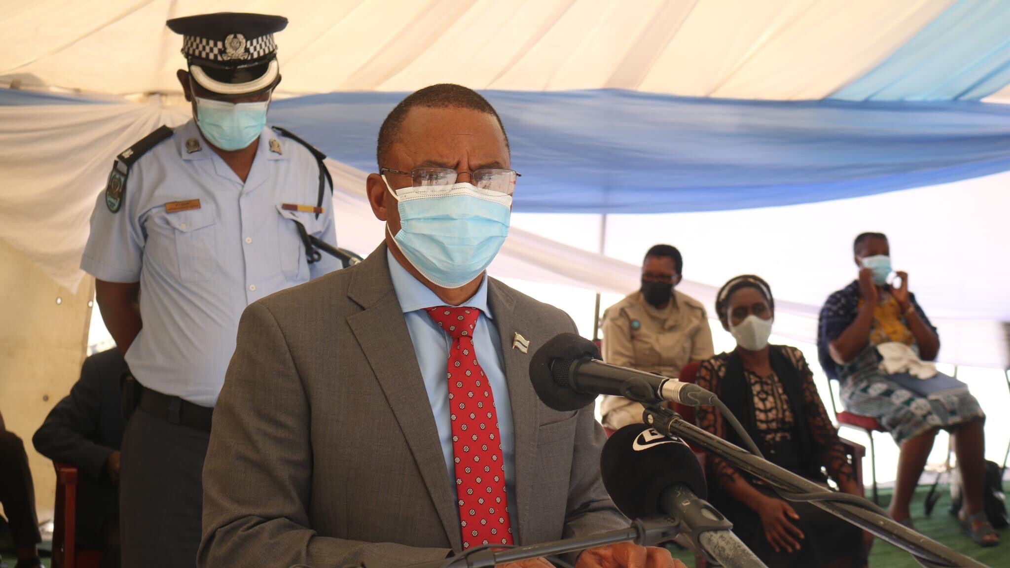 Tsogwane Urges Batswana To Grow The Economy 2 Botswana Vice President Slumber Tsogwane
